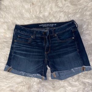 American Eagle midi size 6 jean shorts